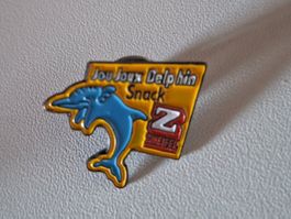 Pin JouJouxs Delphin Snack Zweifel