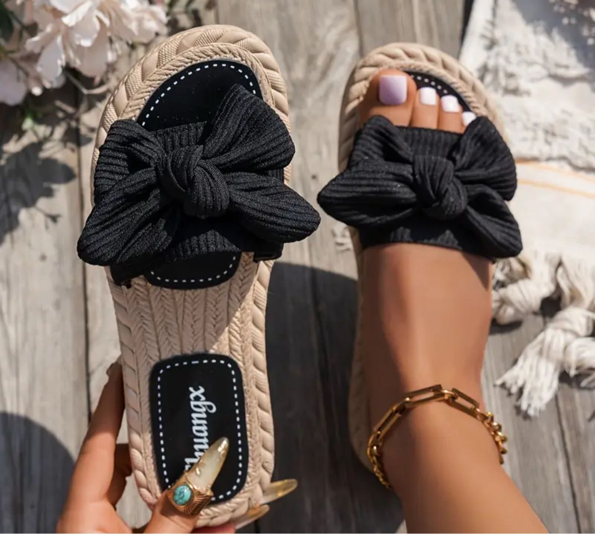 Scarpe da donna: Sommer-Slippers mit Schleife, Gr. 37-42 – Nuovo e nell'imballaggio originale da Reinach BL venduto da Deinfashion 1