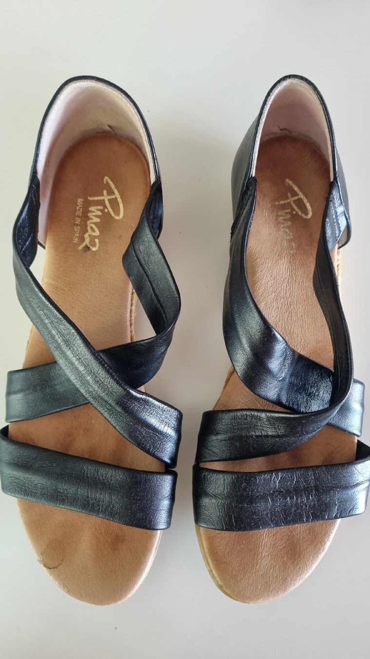 Chaussures femmes: Pinaz Espadrilles Gr.37 – D'occasion à Tägertschi par Fank111