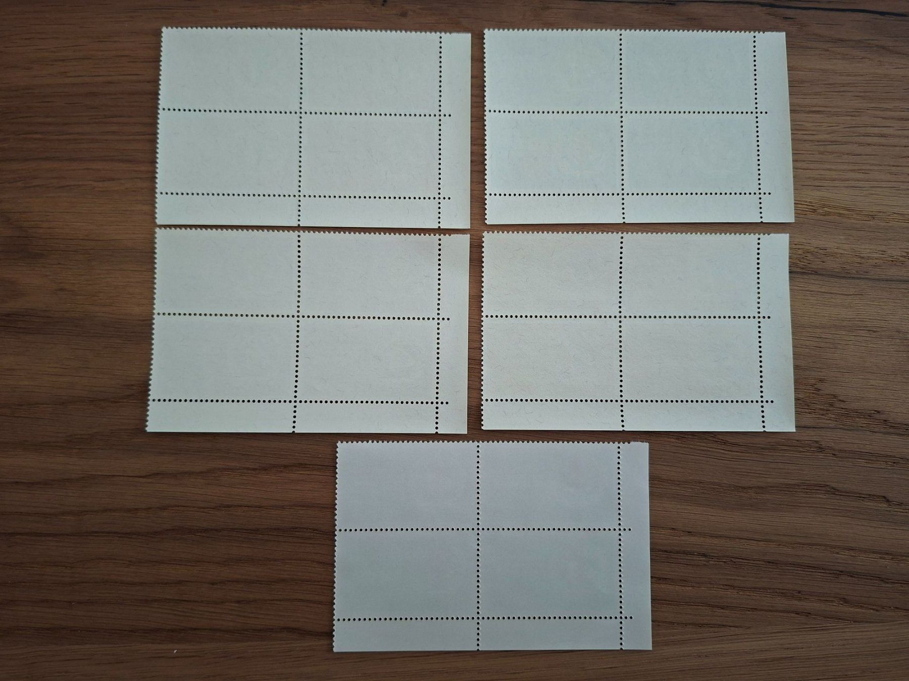 Tous les timbres: Dienstmarken: 4er Blocks: OMS – Neuf (Voir description) à Hinterkappelen par 1399 1