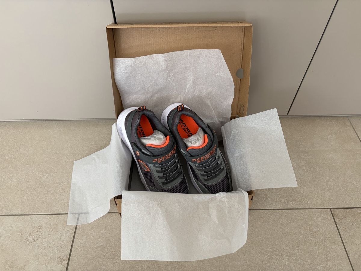 Skechers Scarpe per ragazzi: Neue Skechers METEOR, Gr. 37 – Nuovo (secondo la descrizione) da Oberrüti venduto da Important 3