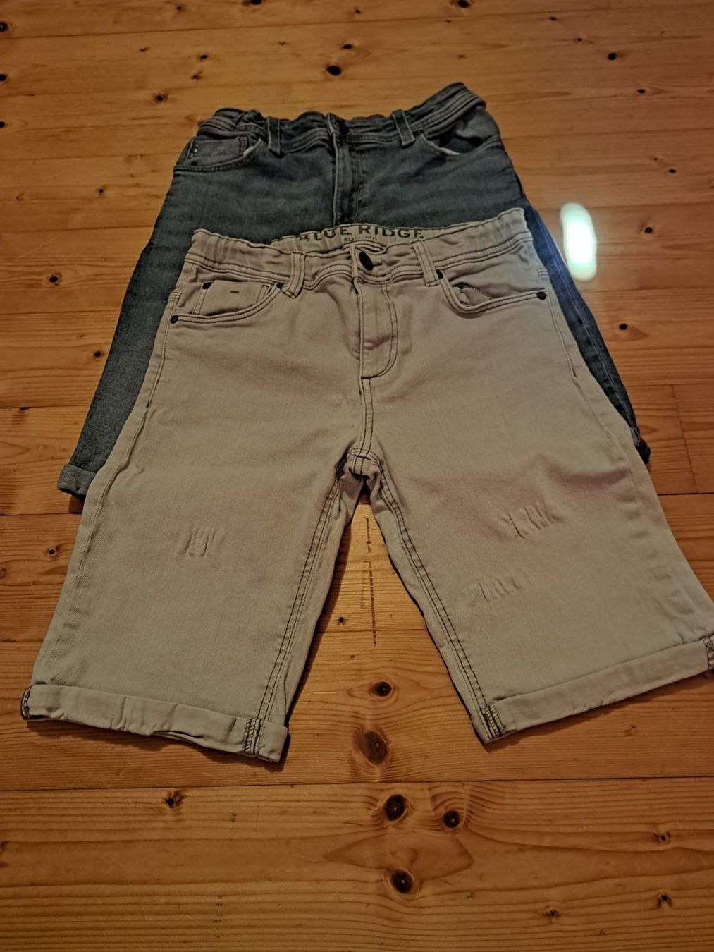 Pantaloni: Jeansshorts (Doppelpack) – Usato da Gais venduto da san_887s
