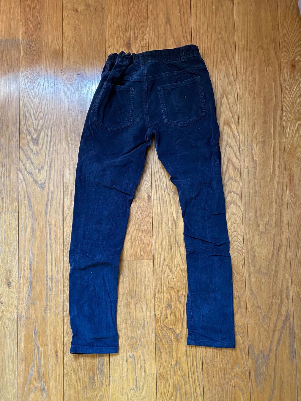 Cyrillus Pantaloni: Pantalon Cyrillus 12 ans – Usato da Hermance venduto da joe_td6n 1