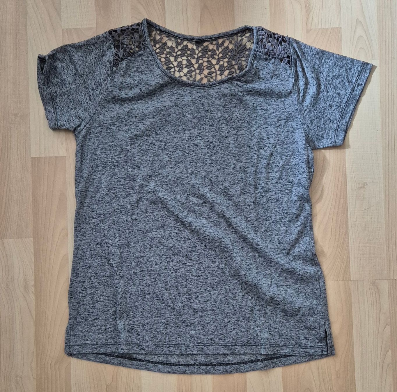 T-shirt: Tattoo-Häckel-Sommershirt-S – Usato da Rheinfelden venduto da Pit666