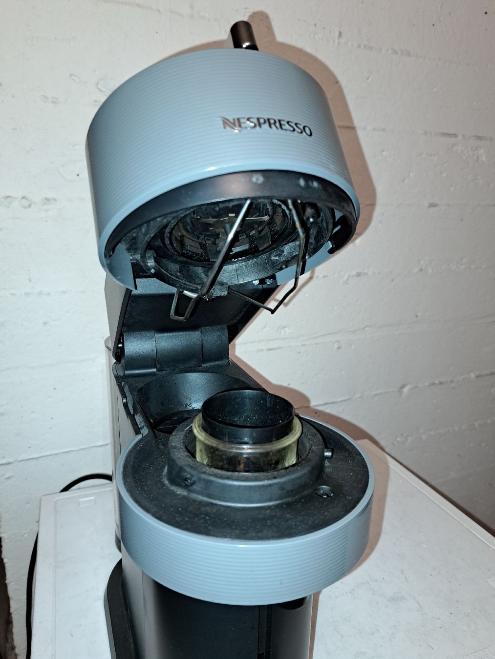 Nespresso Macchine per caffè & Macchine per espresso: Nespresso vertuo next – Usato da Flums venduto da NaWi79 3