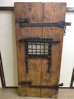à vendre rare porte de cachot de prison