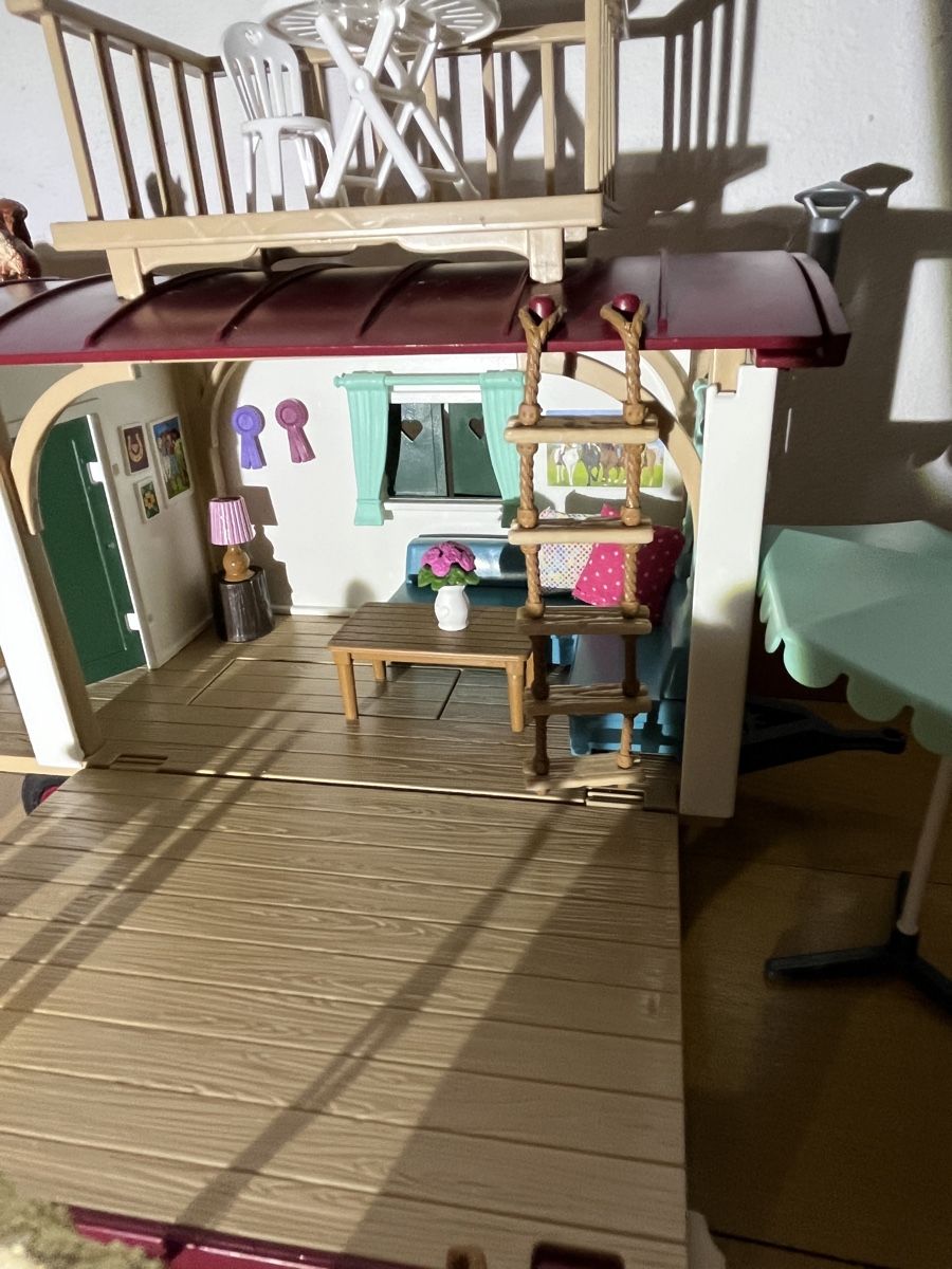 Schleich Giocattoli: Schleich Camper – Usato da Burgdorf venduto da Bunnyface 2