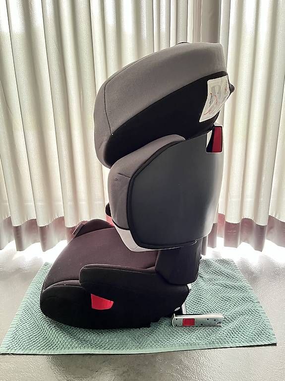Seggiolini per auto: Cybex Autokindersitz Solution X-Fix – Usato da Uetikon am See venduto da kun_6knp 1