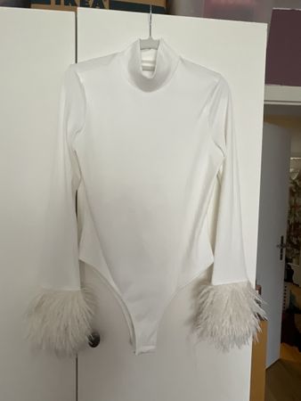 Shein Body Gr. L, weiss mit Federoptik Ärmel
