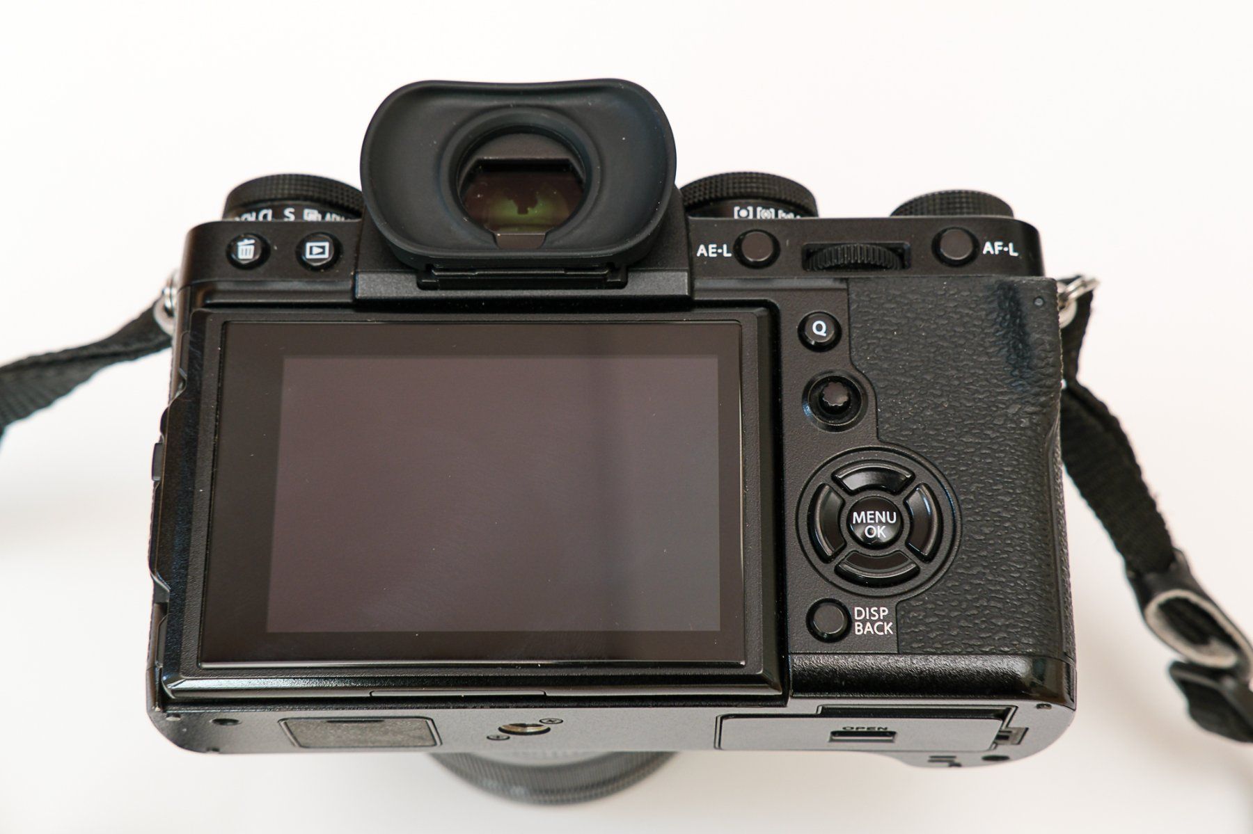 Fujifilm Fotocamera: Fujifilm X-T3 mit XF 18-55 – Usato da Thun venduto da Kusi 1
