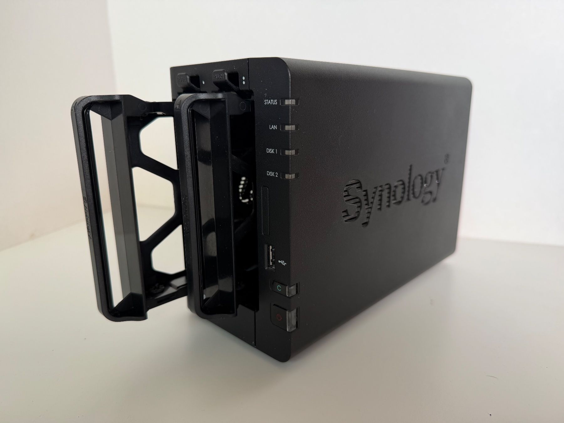 Synology Server: Synology NAS DS218+ (Ohne Harddisks) – Usato da Zollikerberg venduto da SmarterTec 2
