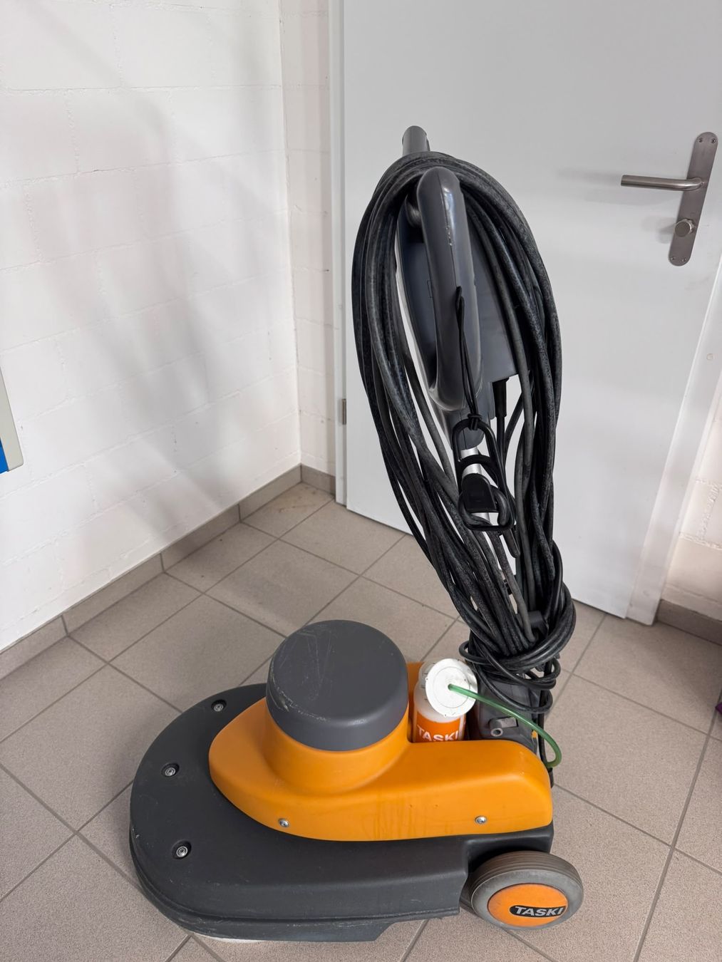 Tutte le macchine: Ergodisc Omni Taski – Usato da Emmen venduto da Fiat_Guru 1