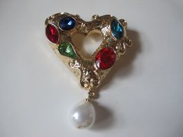 schöne grosse Brosche Herz Anhänger mit Strass und Perle