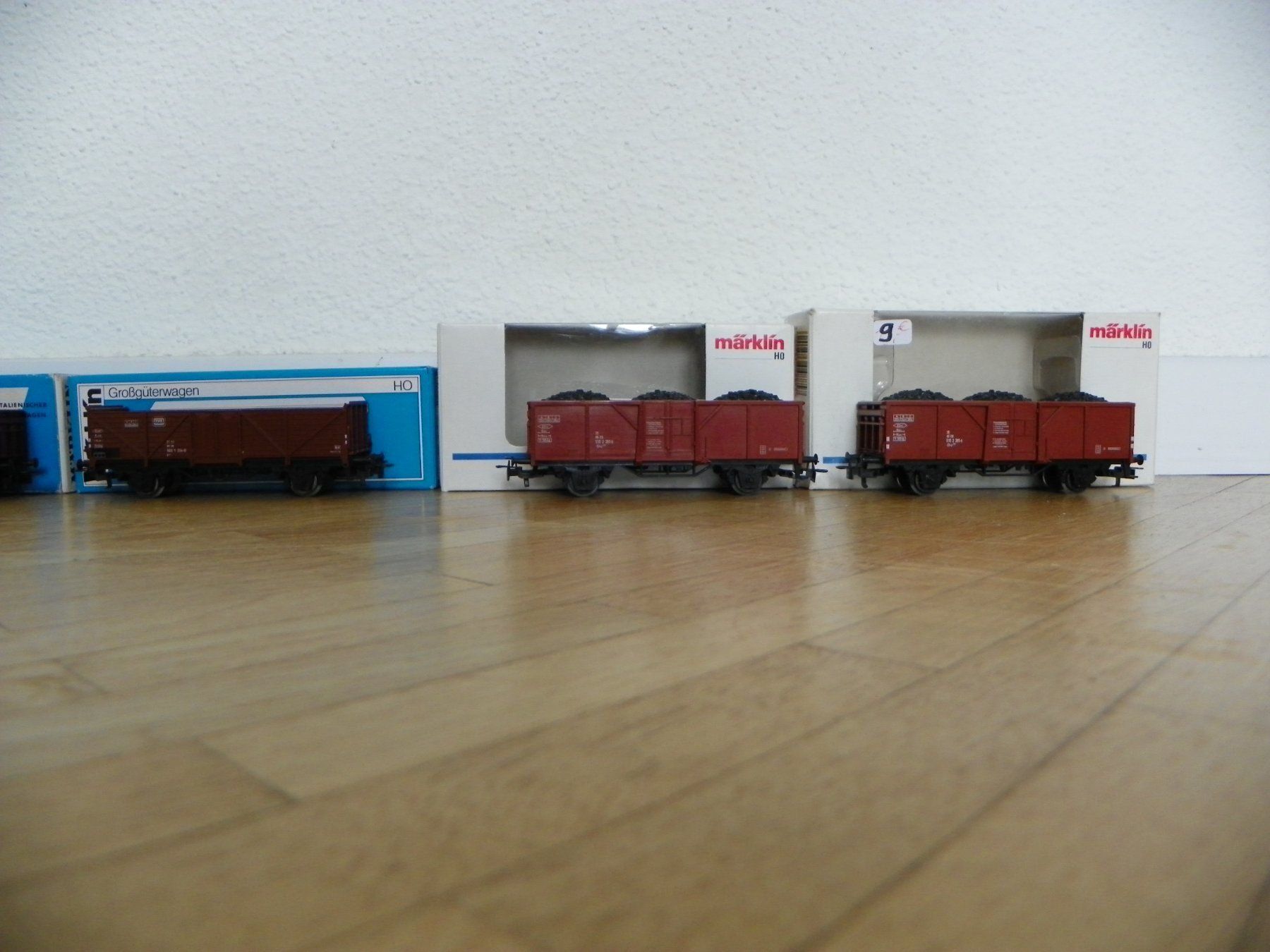 Märklin Modellini di ferrovie: 40 Stück gebrauchte Märklin Güterwagen H0 – Usato da Kriens venduto da mel_r9w8 2