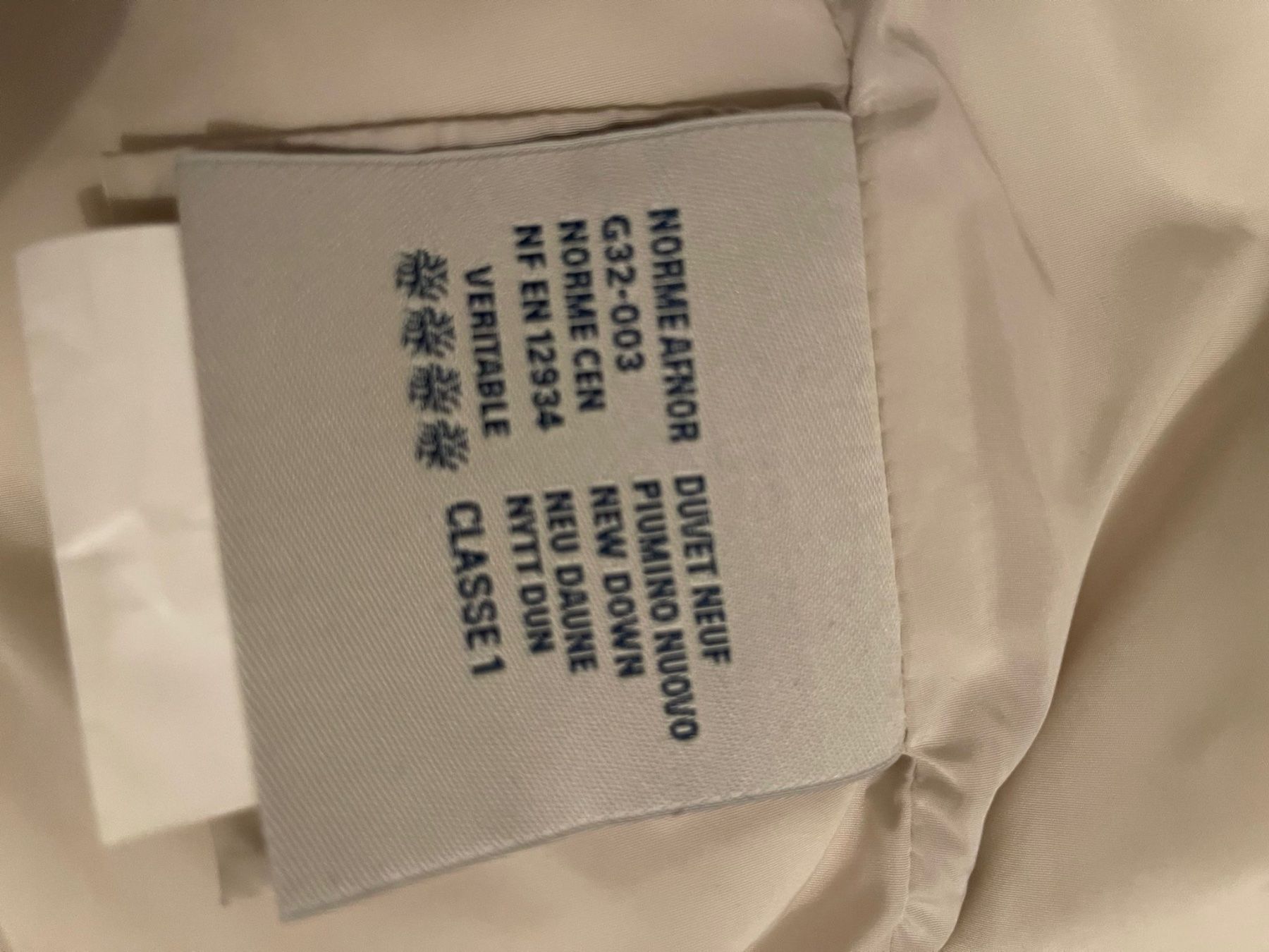 Moncler Vestes: Moncler Winterjacke – Neuf (Voir description) à Mümliswil par sandricaa89 4