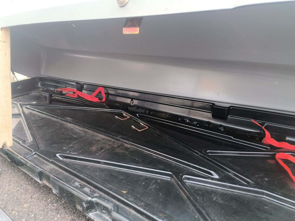 Gamaparts Coffres de toit: Gamaparts Dachträger + Dachbox – D'occasion à Sevelen par Stopglobal. 1