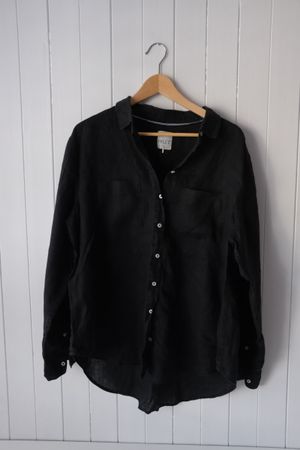 Hut Clothing Hemd schwarz Leinen Langarm Grösse L