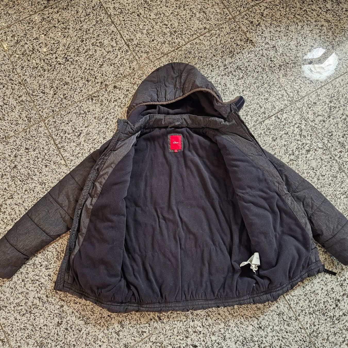 S.Oliver Giacche & Cappotti: Winterjacke  S Oliver  Gr. 152 – Usato da Embrach venduto da Lilly2021 2