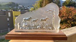 Sculpture en verre / cristal moulé en relief