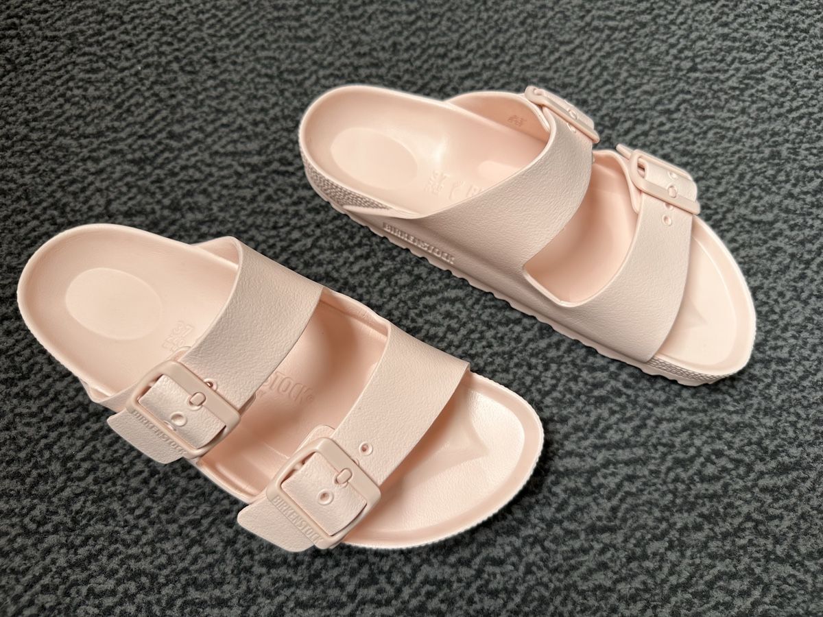 Birkenstock Chaussures femmes: Birkenstock - Grösse 37 - praktisch NEU – D'occasion à Luzern par roennimoos