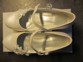 Festliche Mädchen Schuhe, Gr. 34, elfenbein, neuwertig!