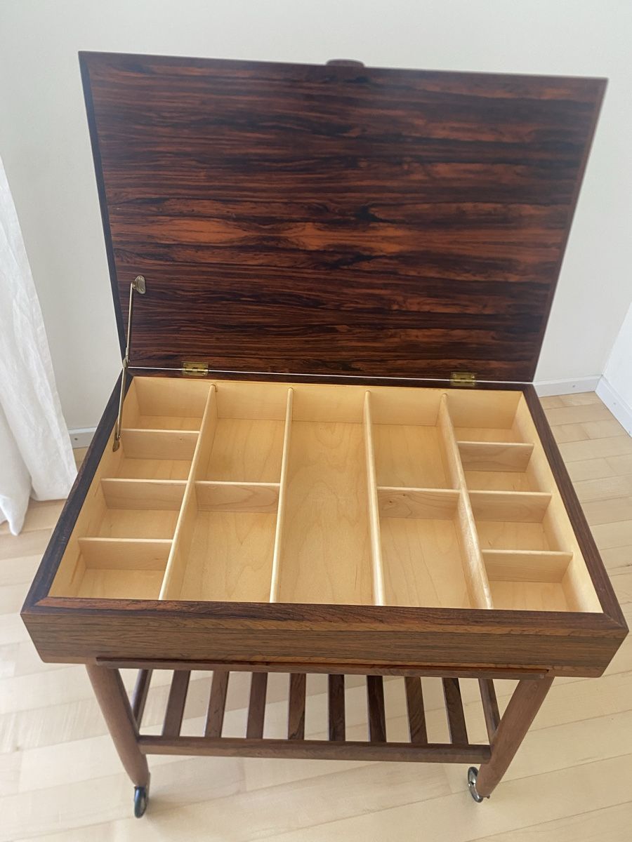 Korpus: Nähschrank auf Rollen - vintage  – Gebraucht aus Walchwil von Cooper2010 6