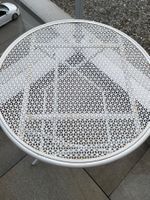 Runder Metall-Gartentisch / Balkontisch, klappbar, Ø 70 cm