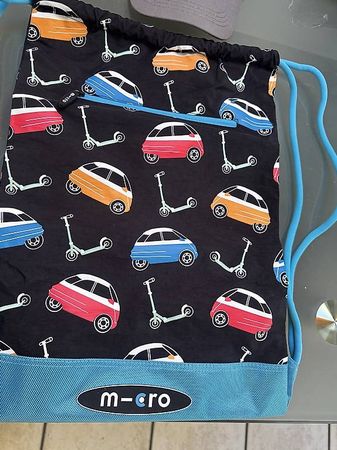 Tasche mit Kappe Microlino neu