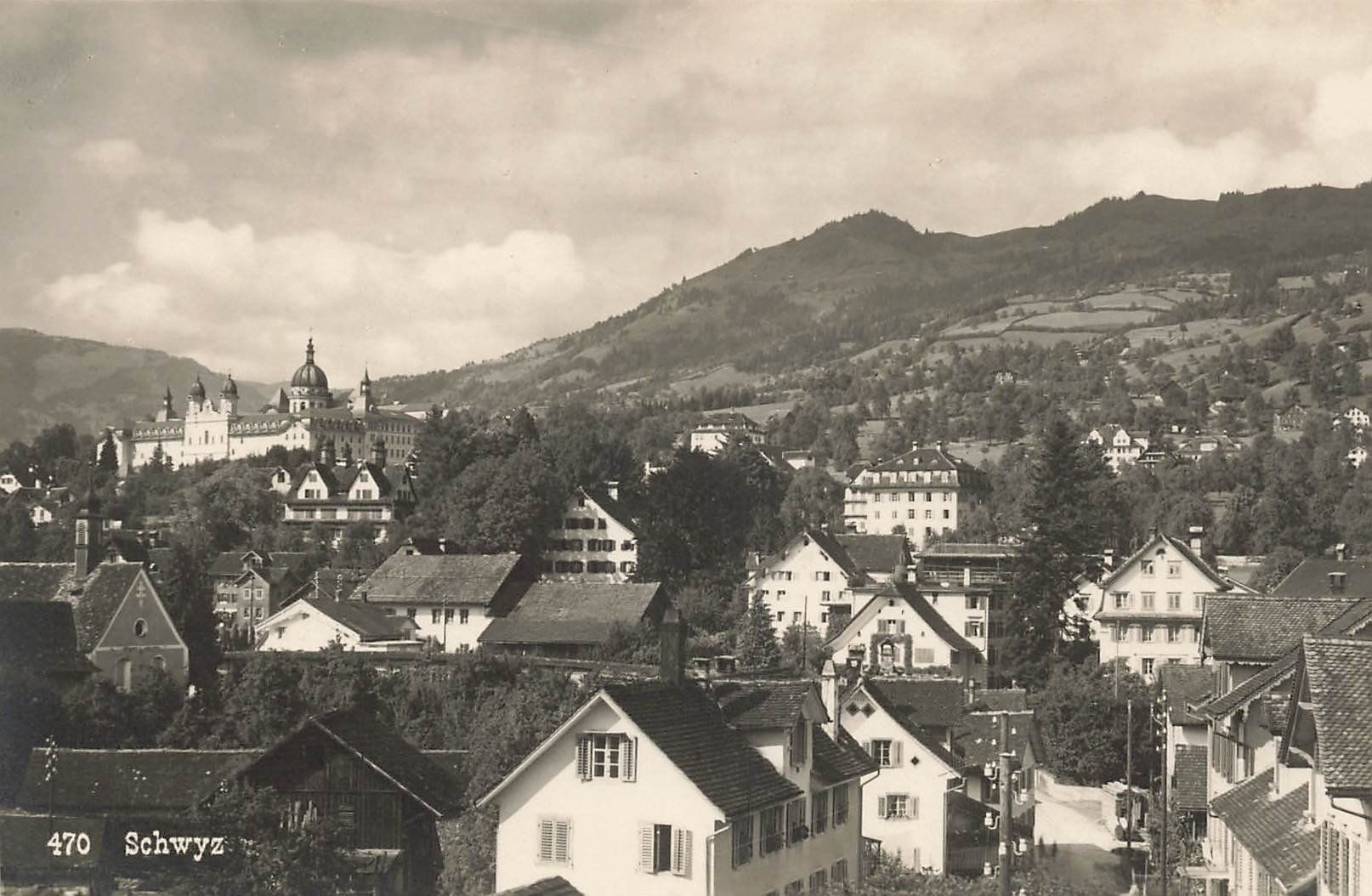 Cartoline postali: Schwyz - Grundstrasse – Usato da Schwyz venduto da Seffi56
