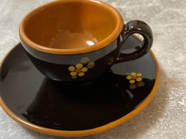 Tasse mit Unterteller von Töpferei Beer, handgemacht.