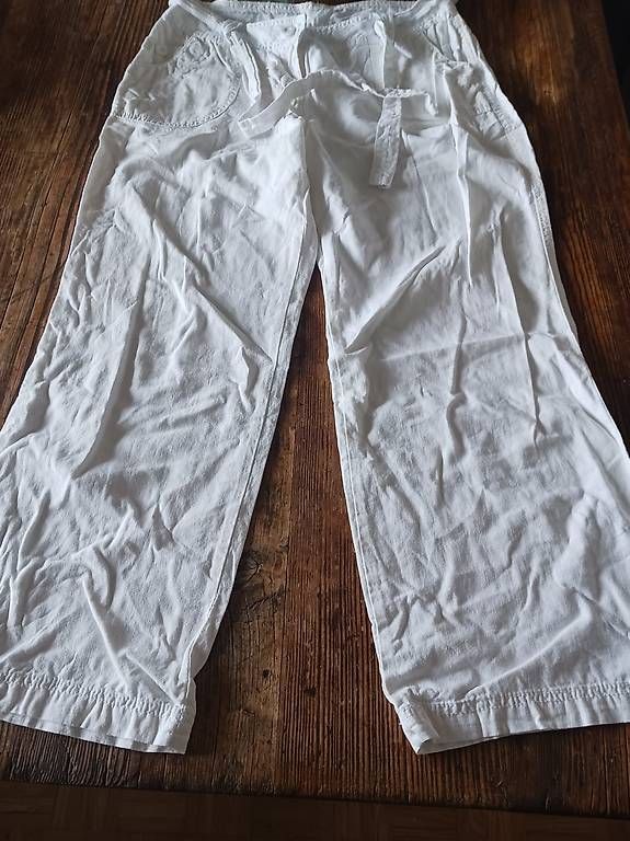 Pantaloni: Weisse Leinen/B.W Hose 40 – Usato da Riedholz venduto da bri_fr7s