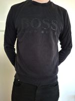 Pull Hugo Boss noir, parfait pour l'automne! Taille M