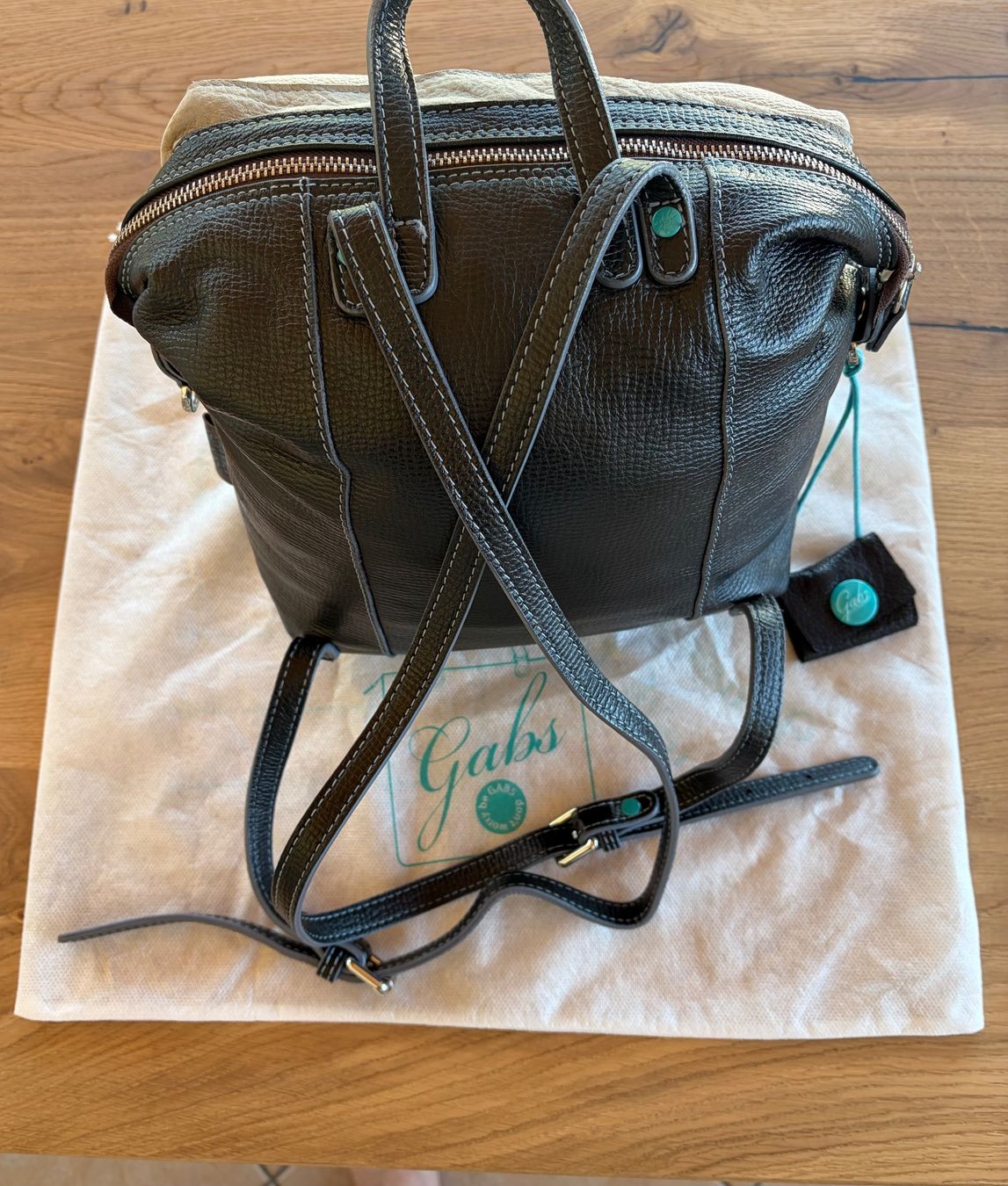 Gabs Zaini: Gabs Rucksack und Lederumhängetasche – Usato da Islisberg venduto da Iapetus 1