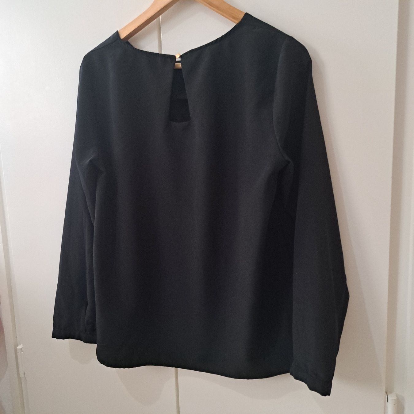 Chemisiers: Blouse in Grösse M – Neuf (Voir description) à Ostermundigen par sedel_ 2