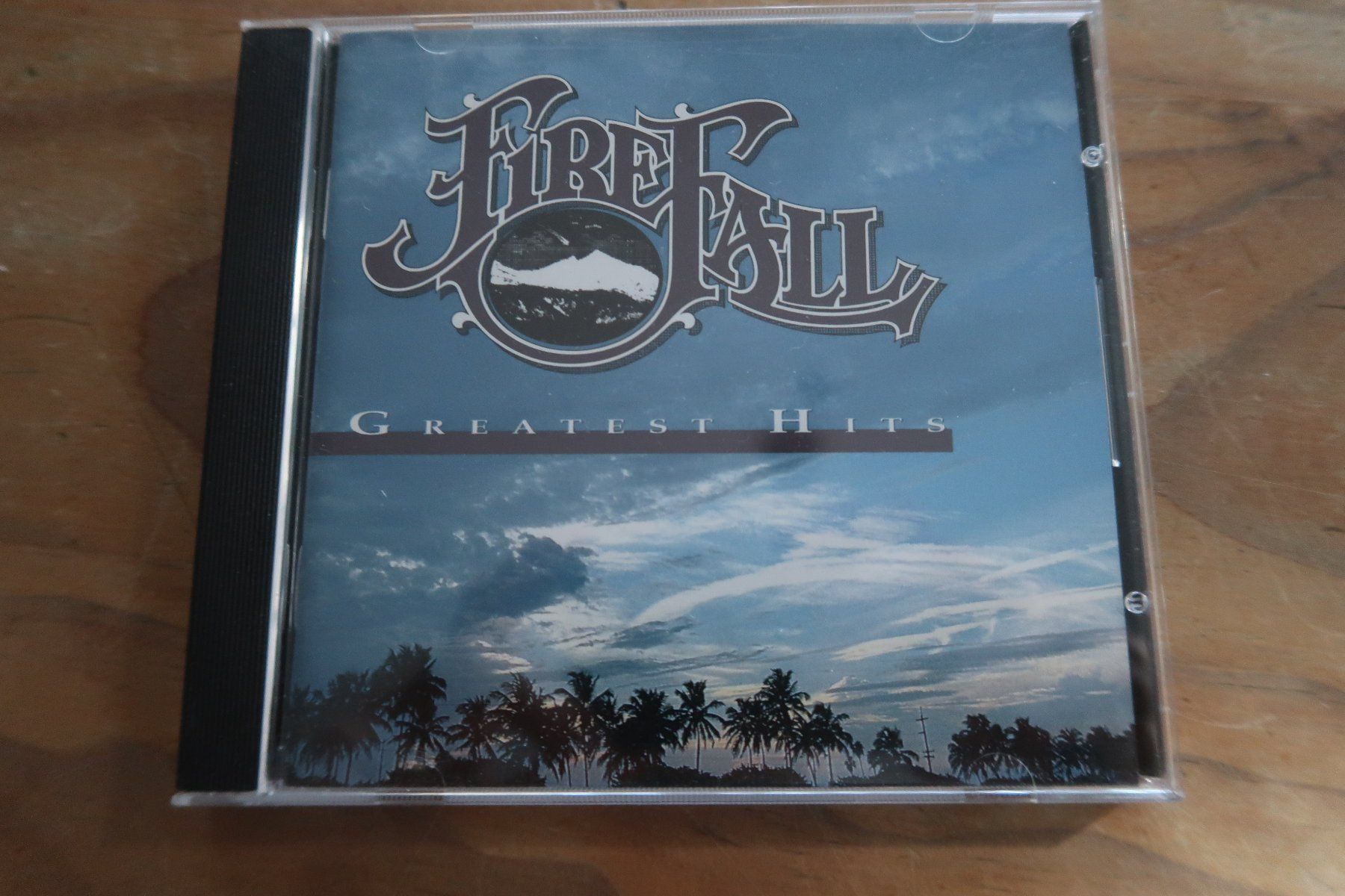 CD: FIREFALL - GREATEST HITS - CD – Usato da Basel venduto da Patiscat