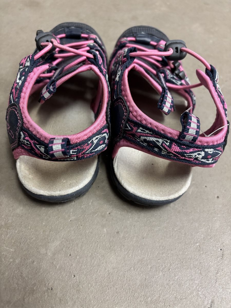 CMP Schuhe für Mädchen: CMP Sandalen pink, Grösse 32 – Gebraucht aus Büren an der Aare von Nikito2001 1
