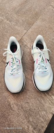 Nike ZoomX Schuhe für Damen, Grösse 40, Top Zustand! (52)