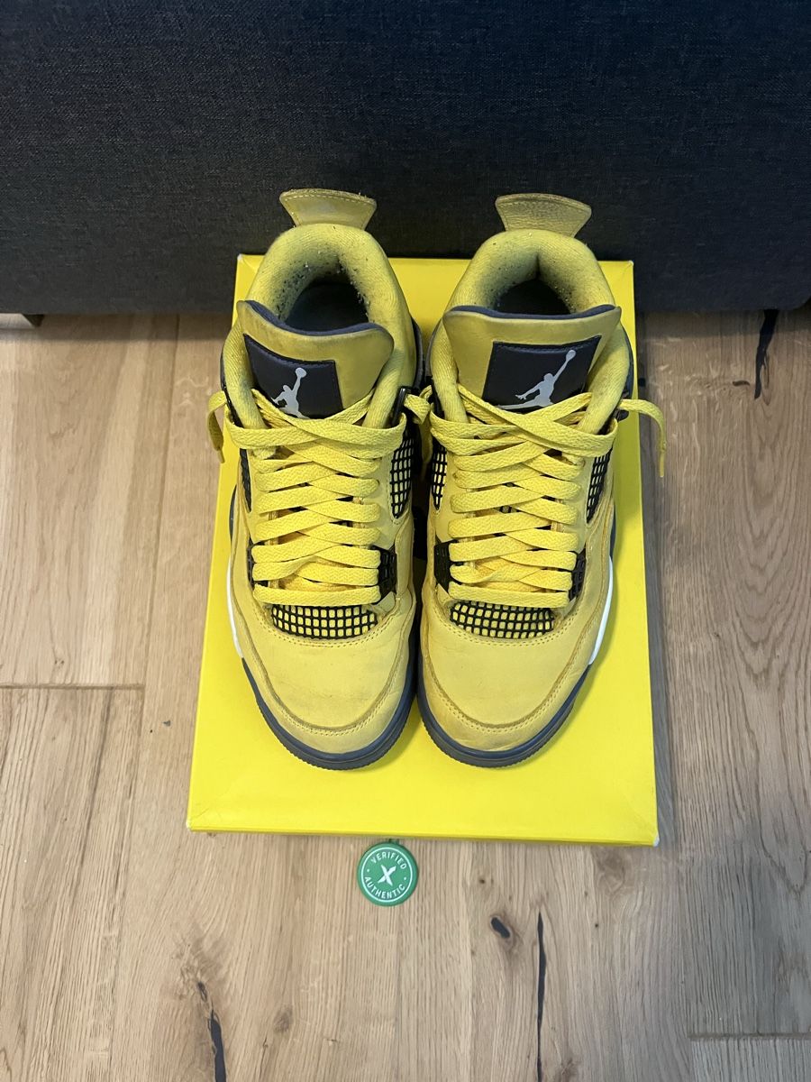 Jordan Scarpe da uomo: Jordan 4 Retro Lightning (2021) – Usato da La Chaux-de-Fonds venduto da 4MG33 5