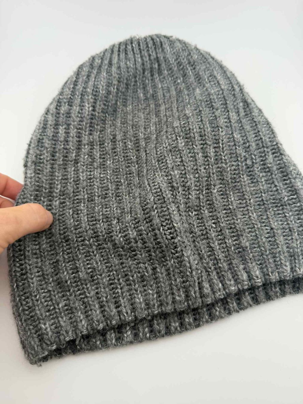 Zara Copricapi, berretti & cappellini: zara graue Strickmuetze Winter✅ – Usato da Riehen venduto da ann_76jw 5