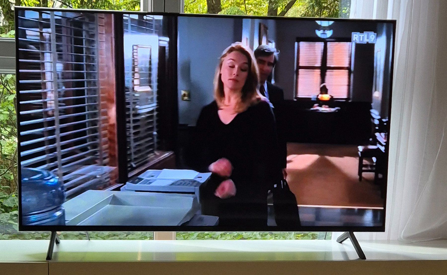 Sony Televisori: sony tv 55 x1  direct 3 led – Nuovo (secondo la descrizione) da Genève venduto da chay.1 3