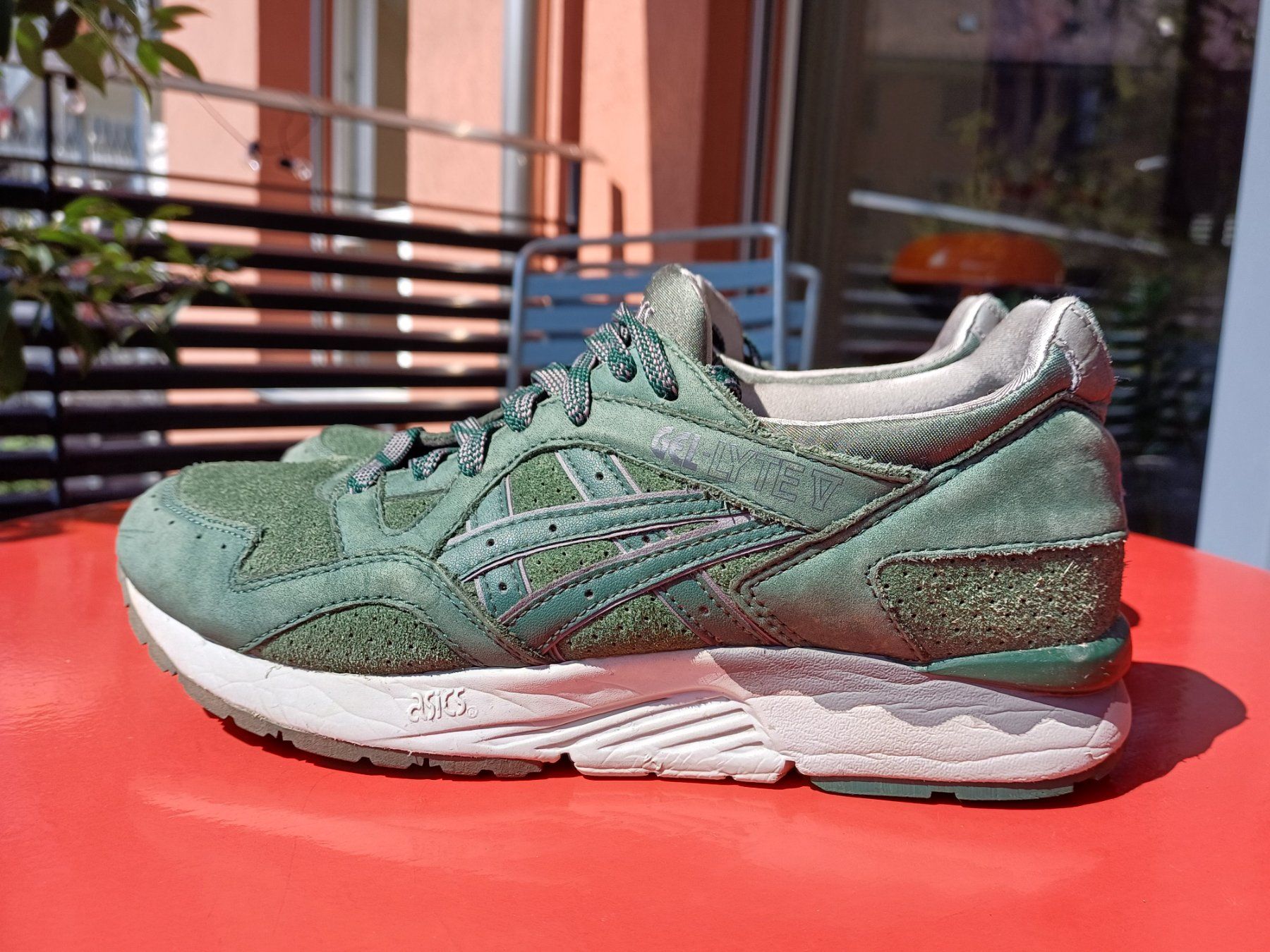 Asics Herrenschuhe: Asics Gel Lyte V Sneakers Grösse 39.5 – Gebraucht aus Zürich von Kreis8004