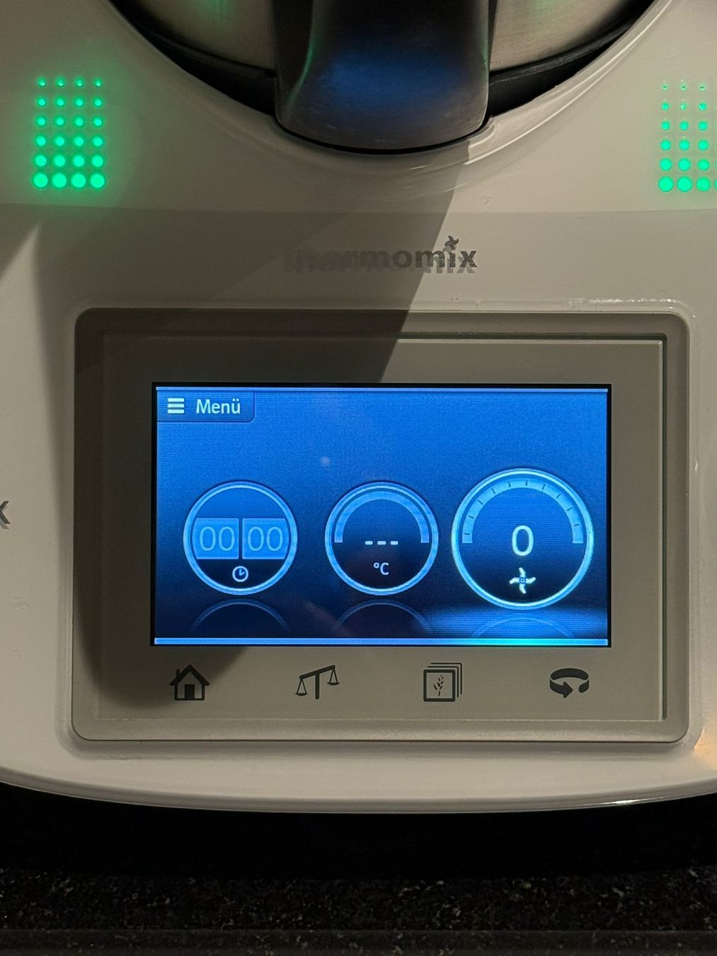 Thermomix Elettrodomestici da cucina: Thermomix TM5 – Usato da Reinach AG venduto da ArionKol 5
