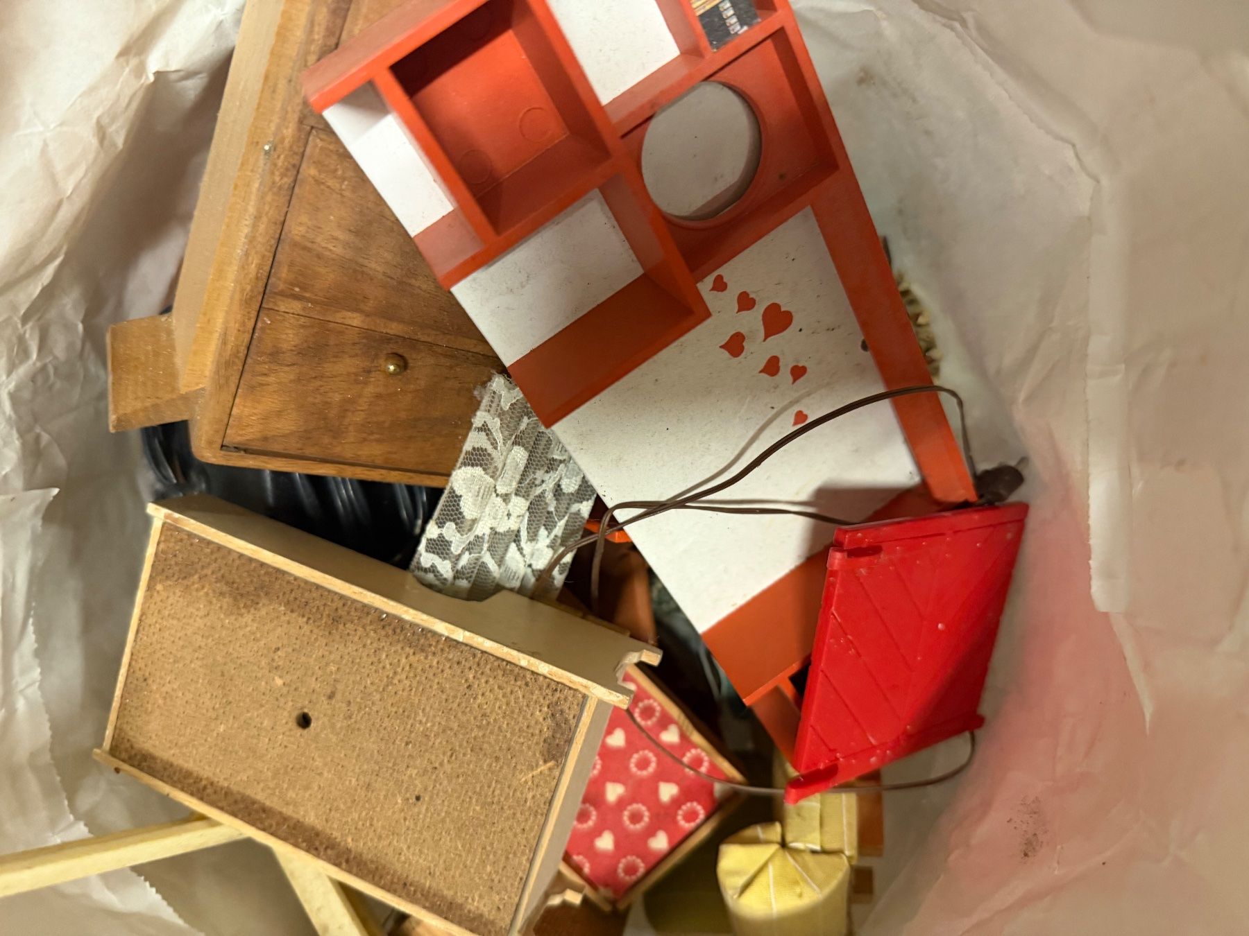 Lundby Case e mobili per bambole: Für Bastler: Lundby Puppenhaus – Difettoso da basel venduto da j_4056 7