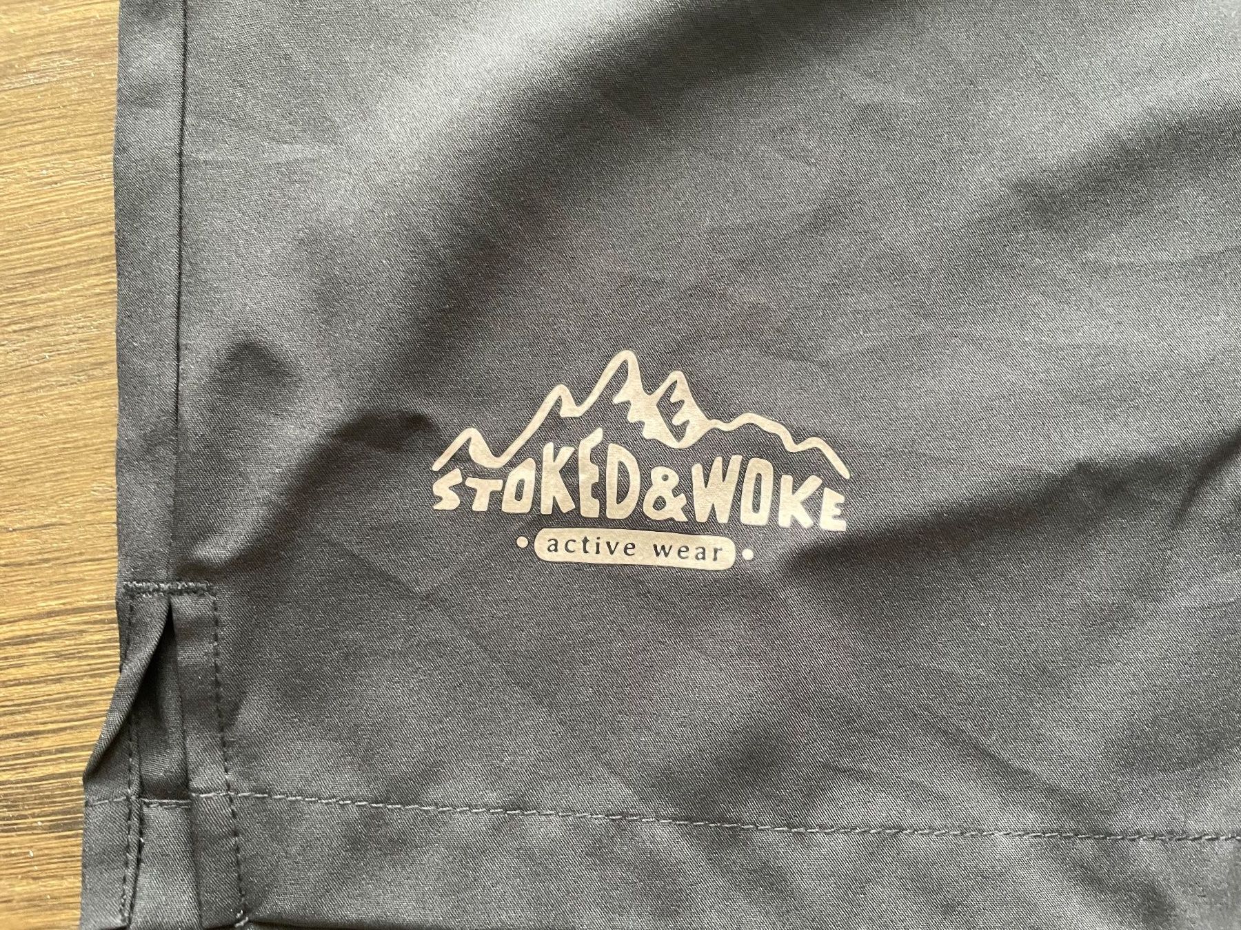 Nike Pantaloni: Running/ Activ Short - Stoke & Woke – Usato da Olten venduto da B3ren 1