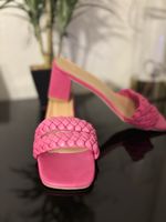 Pinke Sommer Sandalen mit Absatz, geflochten, Gr. 38
