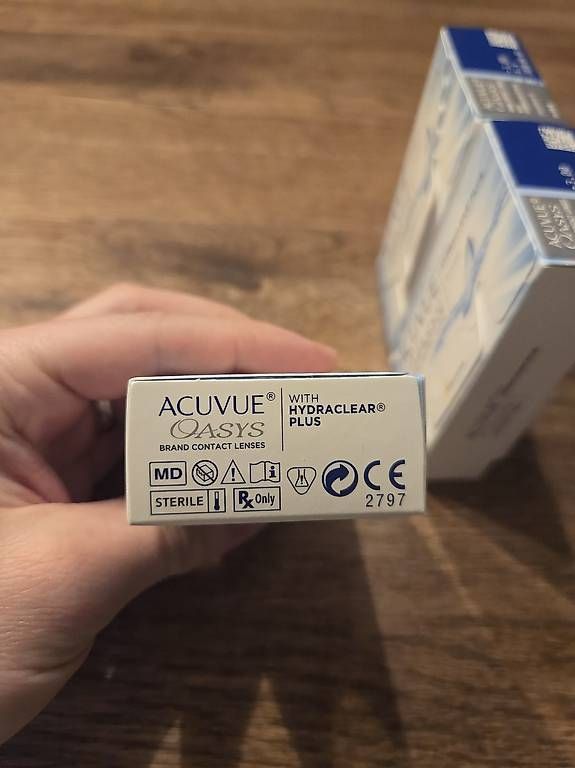 Acuvue Lenti a contatto: Neue Wochenkontaktlinsen – Nuovo (secondo la descrizione) da Effretikon venduto da Adi77794835934534975
