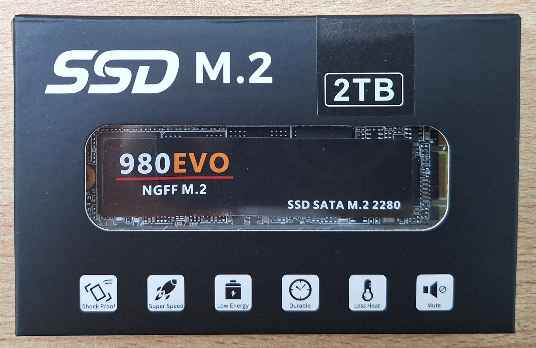 Disques durs: 2TB M.2 SATA SSD originalverpackt – Neuf avec emballage d'origine à Meggen par IT_Alchemist