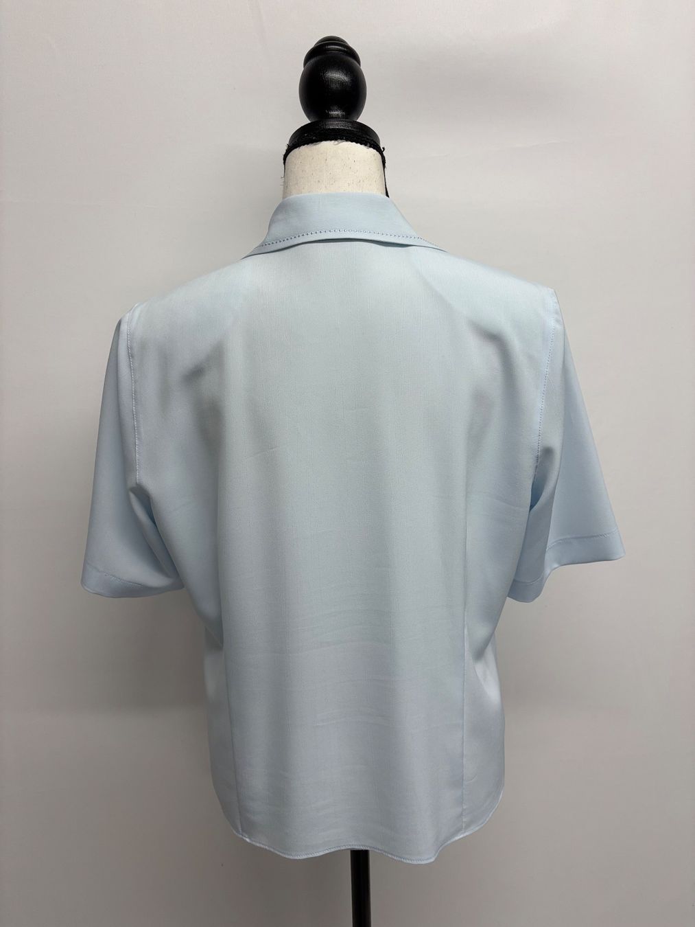 Blusen: Erfo Vintage Bluse Gr. 38 hellblau Kurzarm – Neu (gemäss Beschreibung) aus Regensdorf von secondchancefashion 3