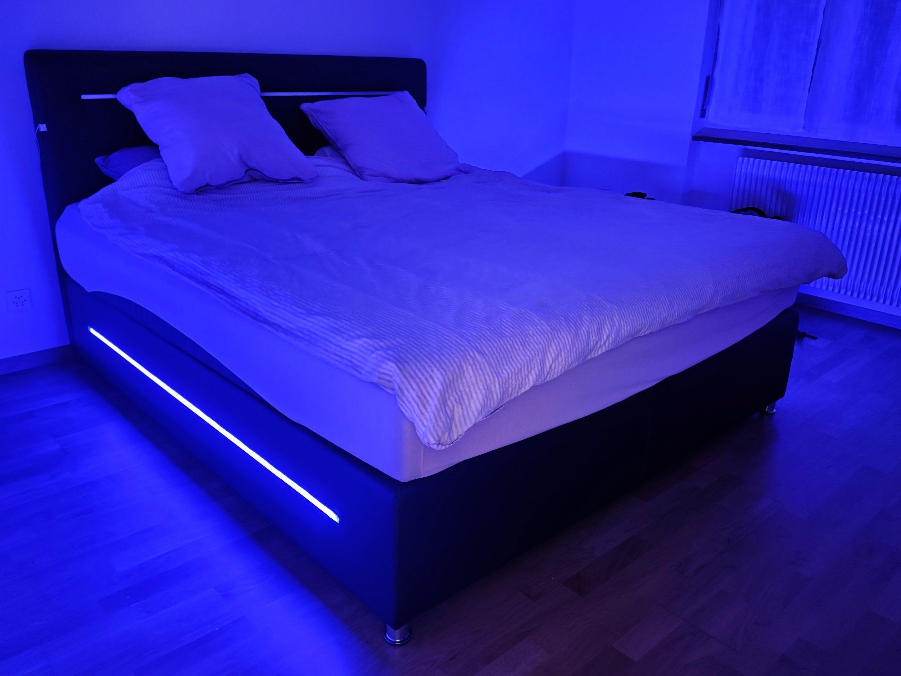 Letti: Lit Boxspring Los Angeles (Lipo) – Nuovo (secondo la descrizione) da YVERDON-LES-BAINS venduto da CYBERSALE 2