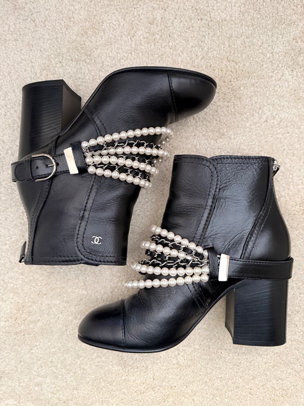 Chanel Scarpe da donna: Chanel Boots – Nuovo (secondo la descrizione) da Crans VD venduto da ver_ff2l 3